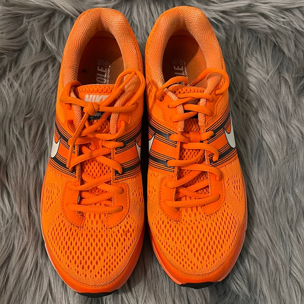 Nike Womens Pegasus 28 ORANGE